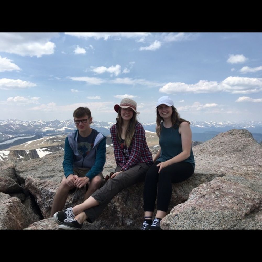 FOLLOW MY SISTER - Picture 2 of 2